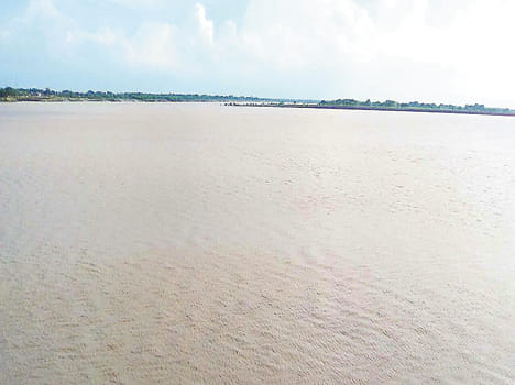 Ganga-Yamuna water level dropped, even panic