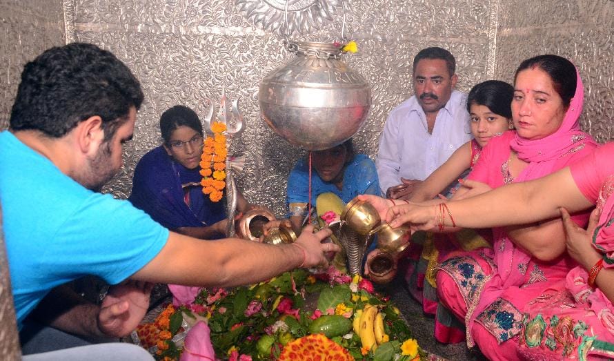 worship of Shiva at various temple