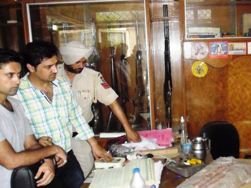 theft in gun house, crime, kadian, batala