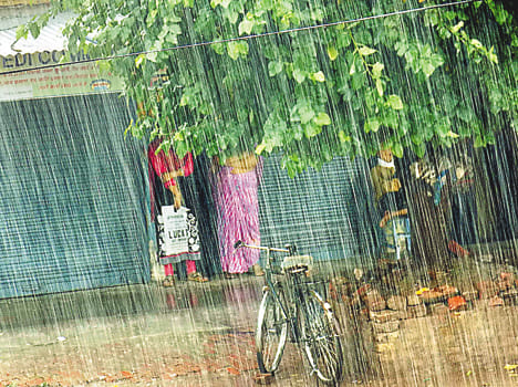 rain in auraiya