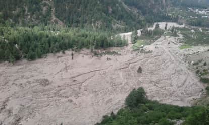 बादल फटने से भारी तबाही