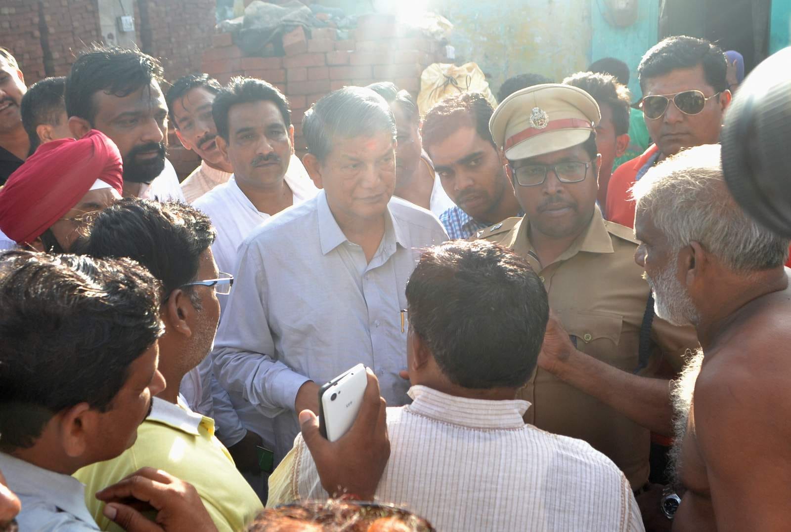 cm rawat visit flood effected area in roorkee.