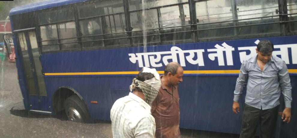 Indian Navy bus gets stuck in a caved, created a stir in the area