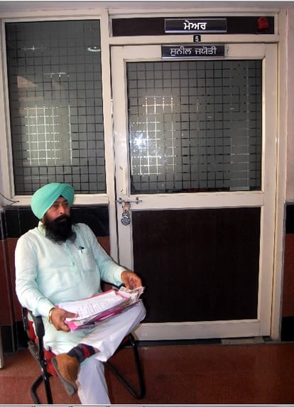 rebellion, akali dal bjp rebellion, bjp councillors resigned, jalandhar nagar nigam, jalandhar