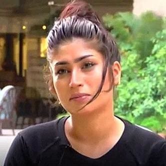 qandeel baloch gave a mobile shop to her brother, he wanted more