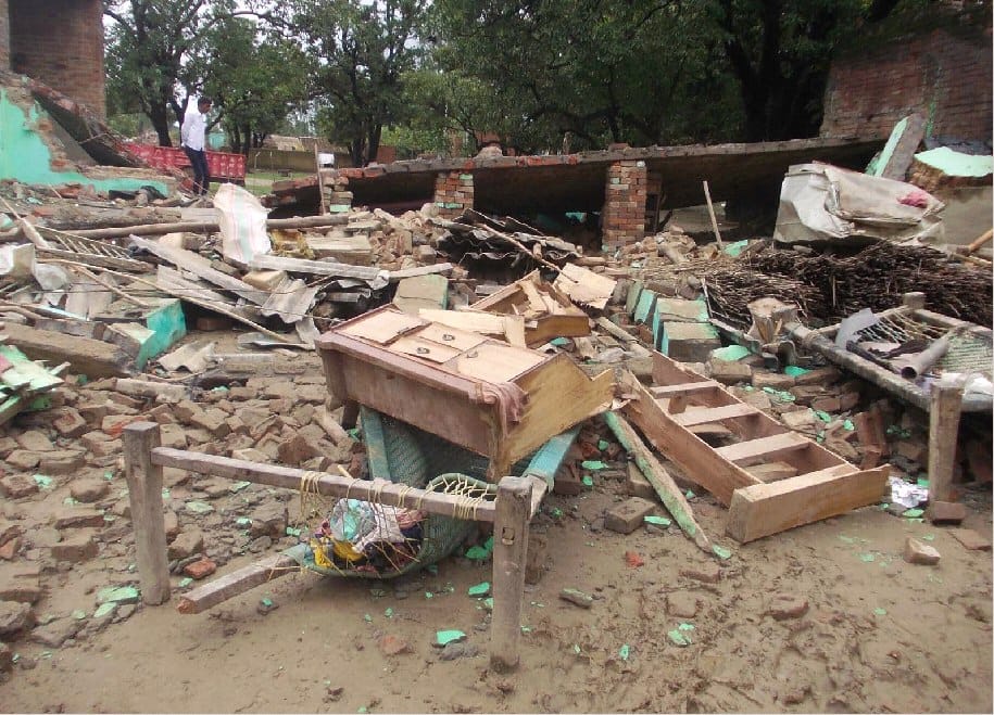 Two room slate house falls at Karari