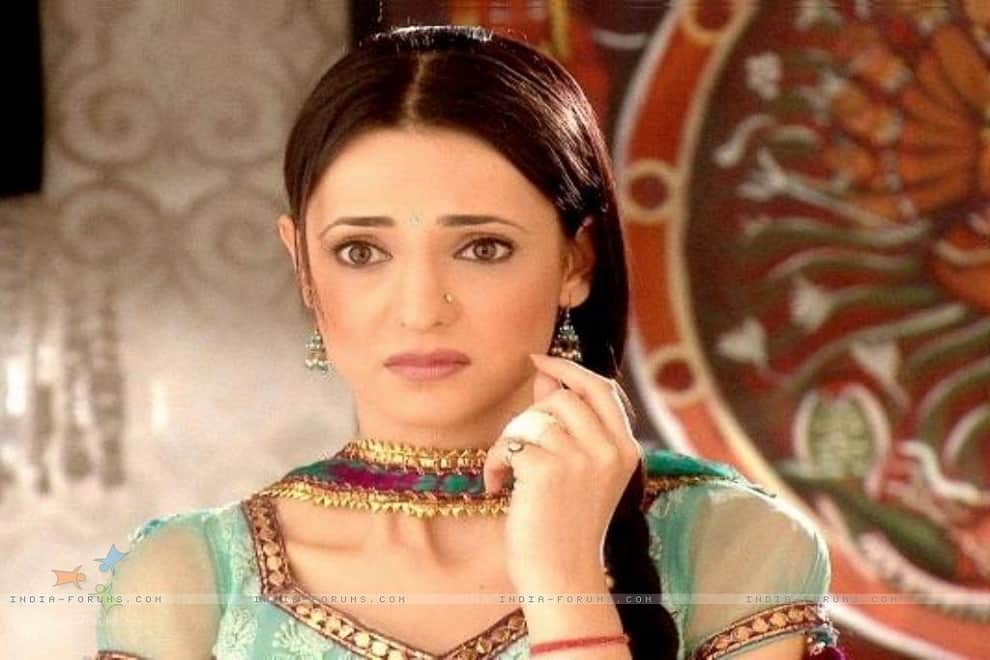 smriti irani and these tv hit actors flop comeback shows