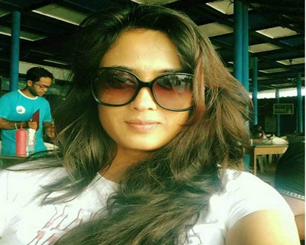 Pregnant Shweta Tiwari holidays with Abhinav in Goa