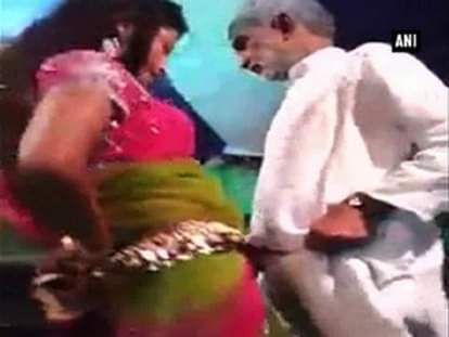 2015 Video of Siwan MLA shaking a leg with girls emerges