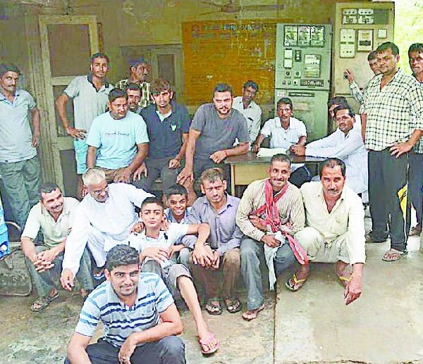 The villagers Srurpur hoop power station