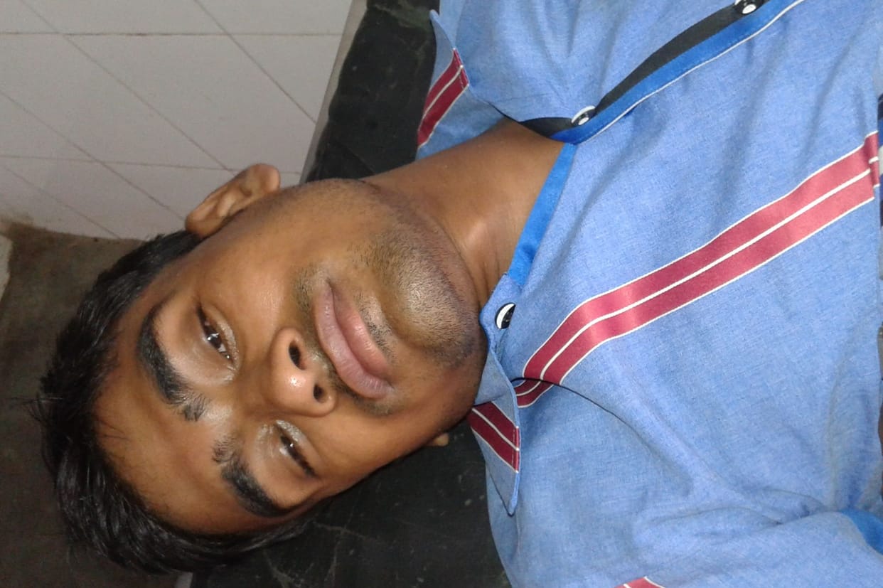 Fourteen lakh looted from finance company employee