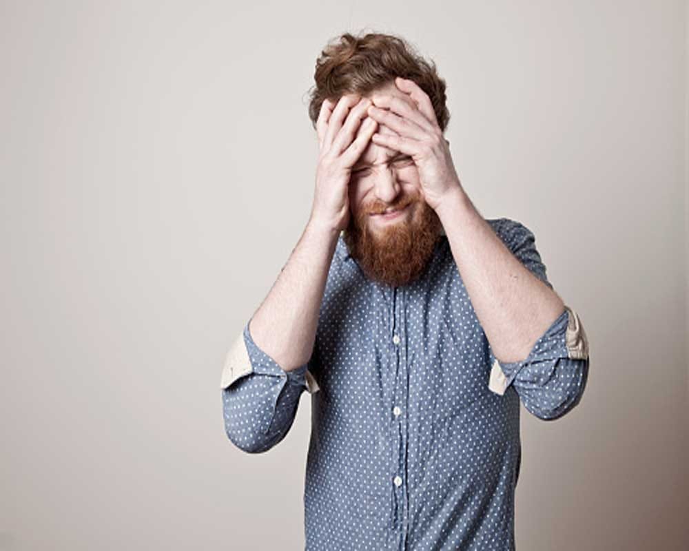 Adverse effects of nail biting