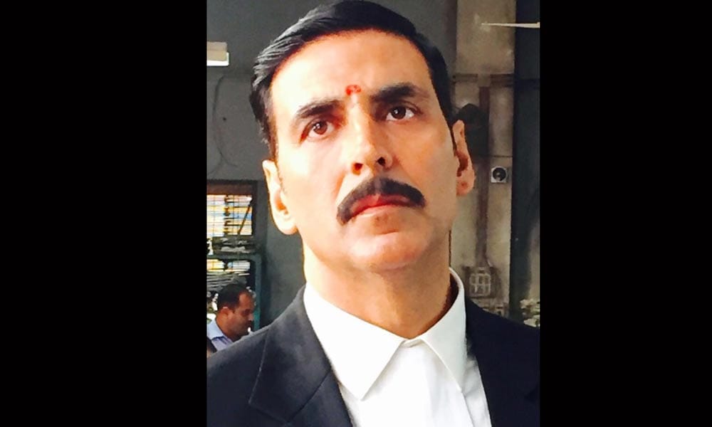 Akshay Kumar's lawyer look in 'Jolly LLB 2'
