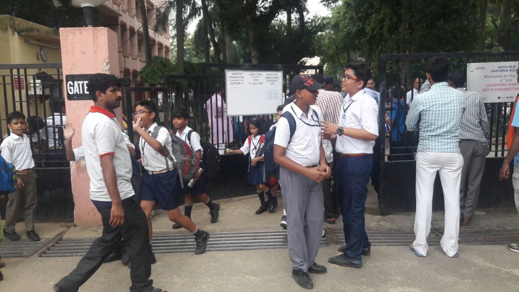 bombinformation in lucknow school