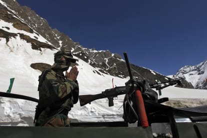 100 Indian Tanks Now Near China Border In Eastern Ladakh
