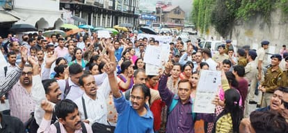 computer teacher protest in shimla