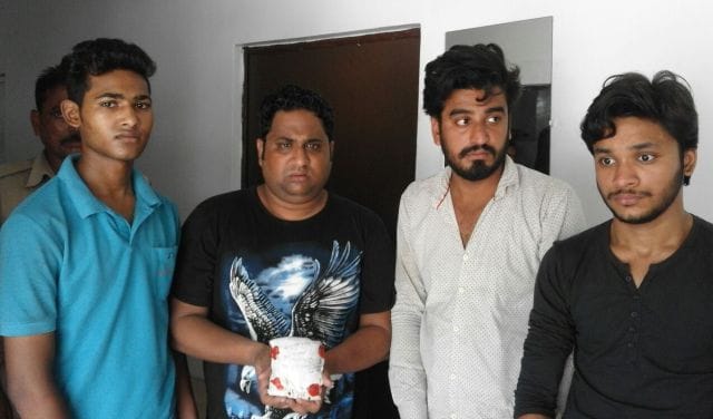Caught in Rajnagar hookah bar, four arrested