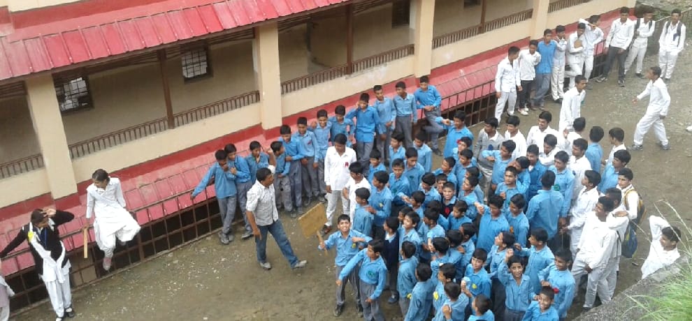 Trapped in a fix-school department or run off, Kurukshetra