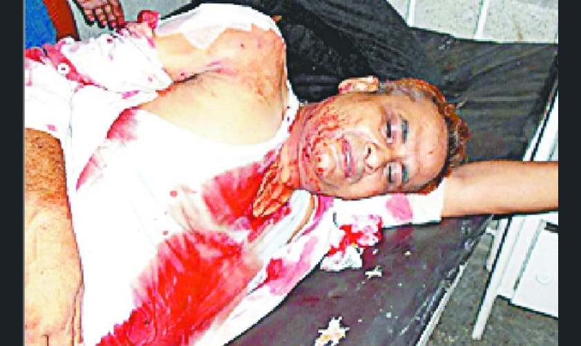 goons shot school manager and his son in muzaffarnagar