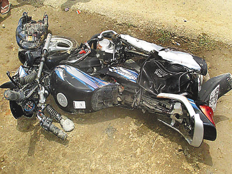death of the couple against unidentified container driver