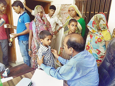The team of doctors arrived in Bihar village