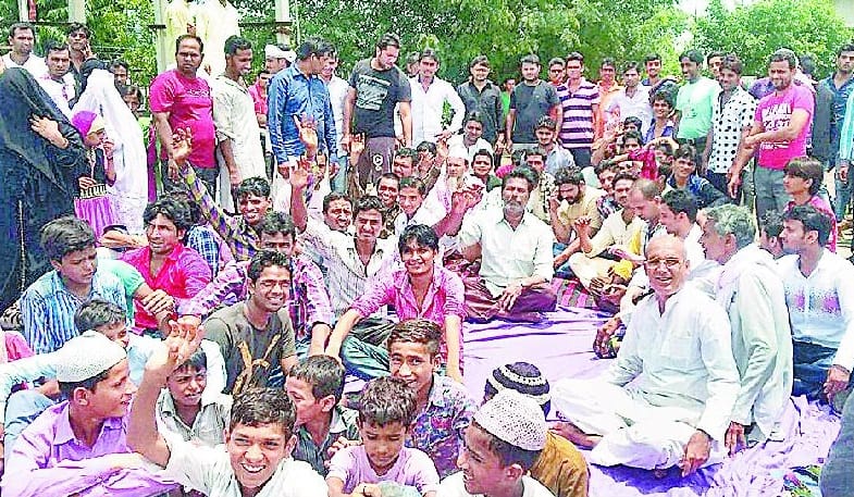 People kindled against power cuts