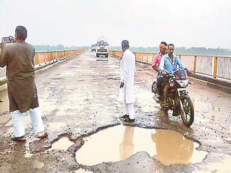 So many potholes on the Yamuna bridge
