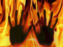  husband had fire his wife with kerosene