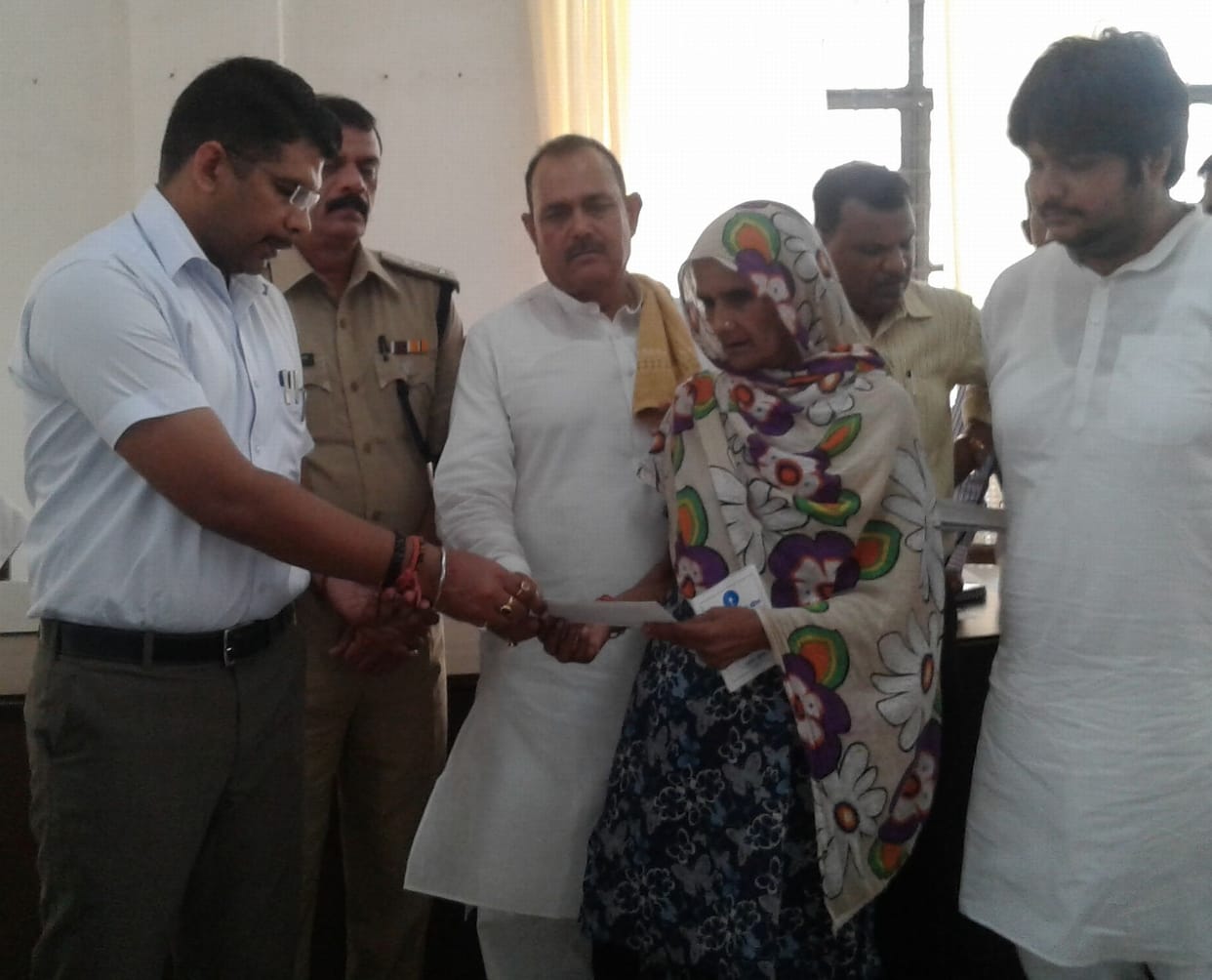 Hooch tragedy in Aliganj