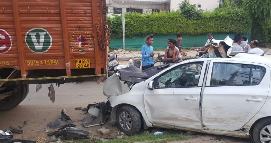 DCM tempo hit, 14 people injured