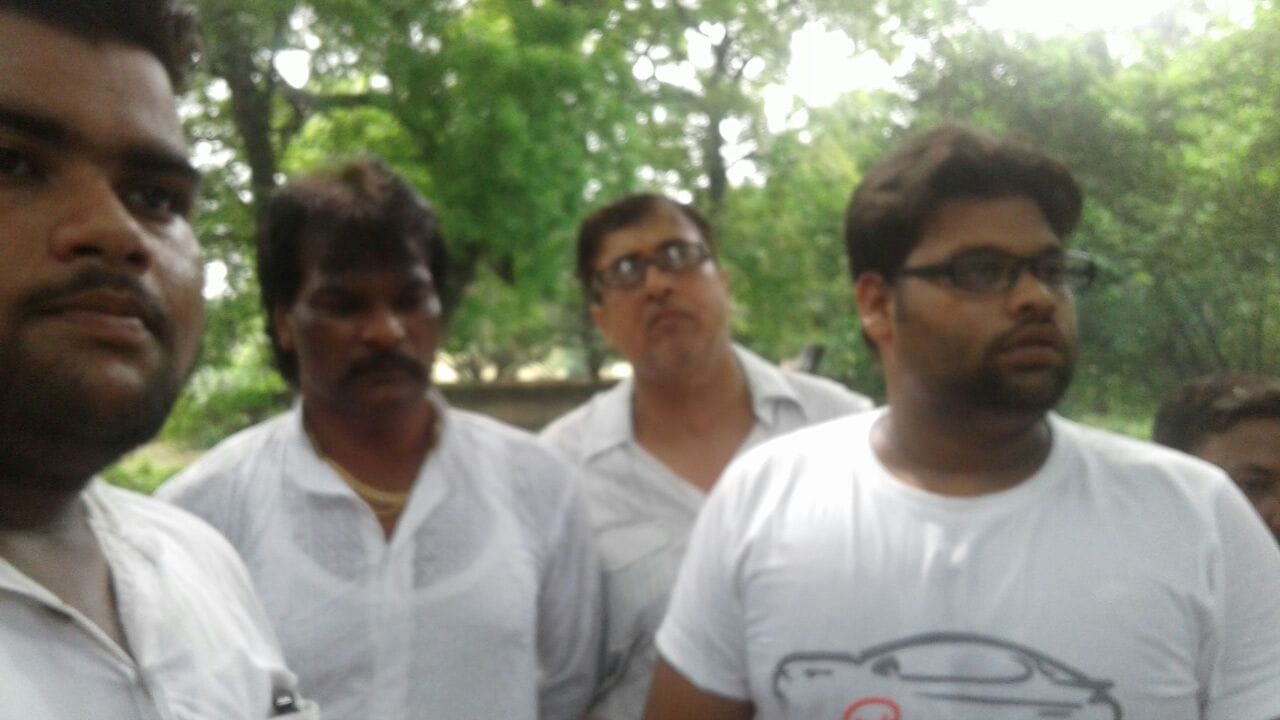 Famous hockey player Mohammed Shahid Funeral, final ritual in Varanasi.