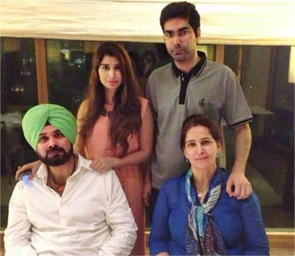 navjot singh sidhu birthday special, rare photos of navjot sidhu and family, interesting love story