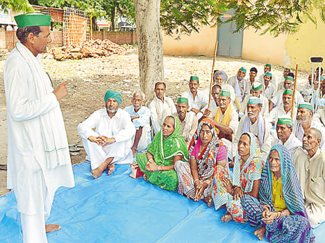 The demand to build a bridge over the river Sai BKU