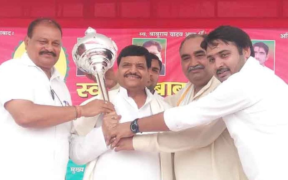 Fake socialists are wrong thing: Shivpal Yadav