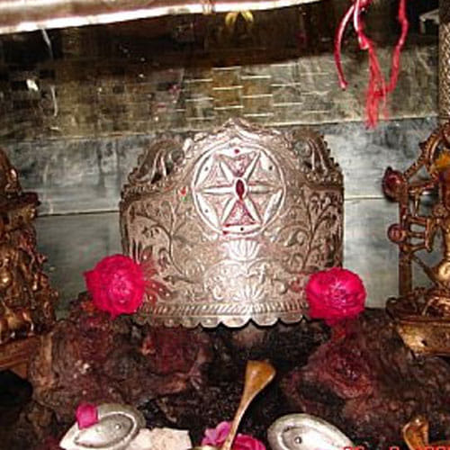 women become pregnant after sleep in the premisses ot the temple