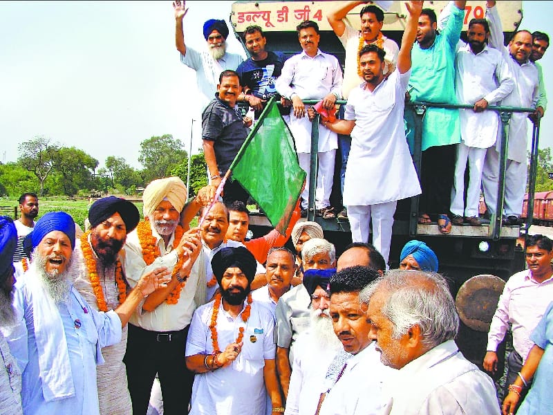 special train, kashidham varanasi, surjit rakhra, patiala