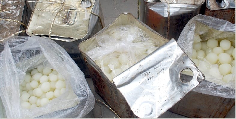 ten tin grabed for sweets sampling