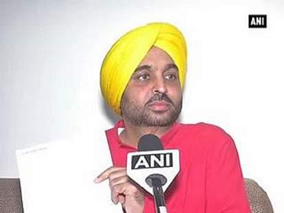 Bhagwant Mann in Parliament, doesn't film arrival, claims not guilty