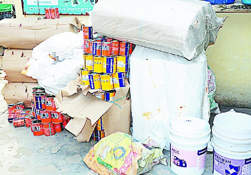 Seized fake paint factory, one arrested