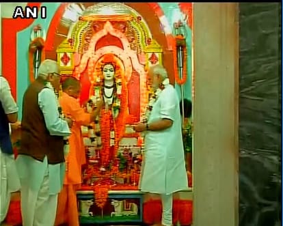 PM Narendra Modi addresses the gathering at Gorakhnath temple in Gorakhpur uttar pradesh