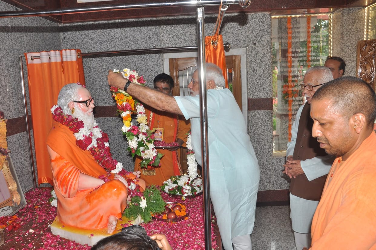 Naath tradition is great, Aaditynath is its gem, says Modi