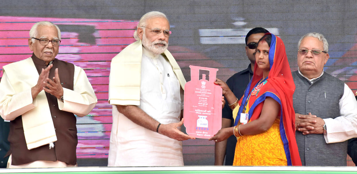 hoardings with prime minister modi's pic to be removed.