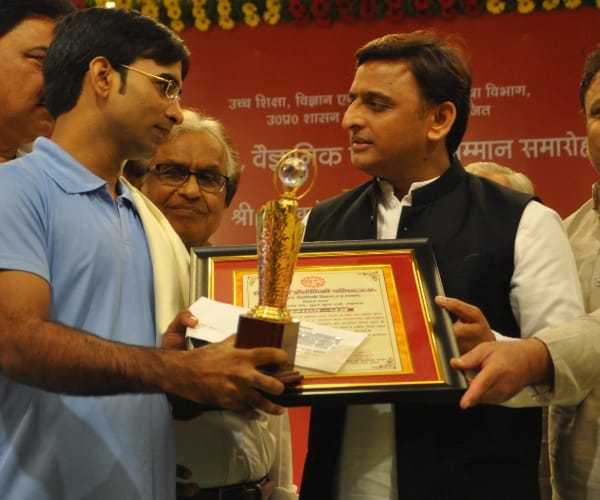 akhilesh yadav says we payed respect to all people.