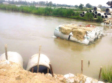 Optional on the canal bridge formation Basana