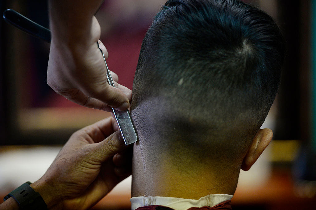 Barber stops midway, evicts Dalit customer in Karnataka's Haveri district
