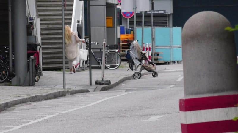 PICS: IRANIAN GUNMAN KILLS AT LEAST NINE IN MUNICH SHOPPING MALL