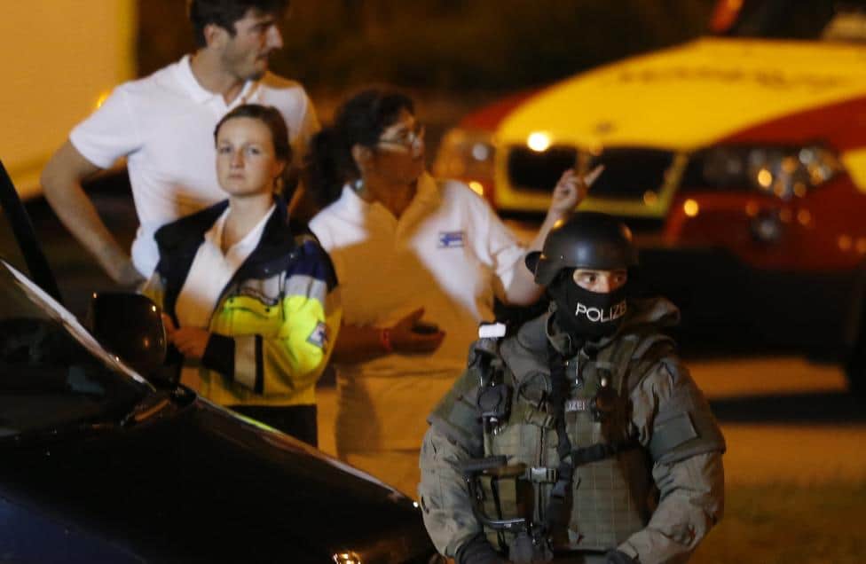 PICS: IRANIAN GUNMAN KILLS AT LEAST NINE IN MUNICH SHOPPING MALL
