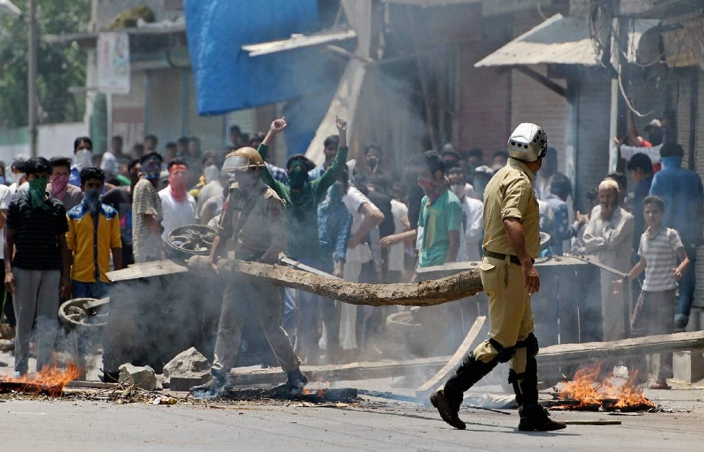violence protest in gajikund