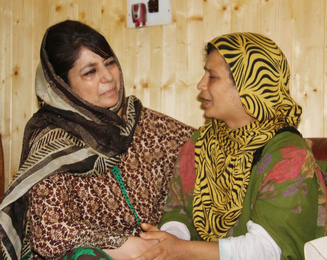 10-Year-Old Slaps Elderly Man: Mehbooba Mufti 