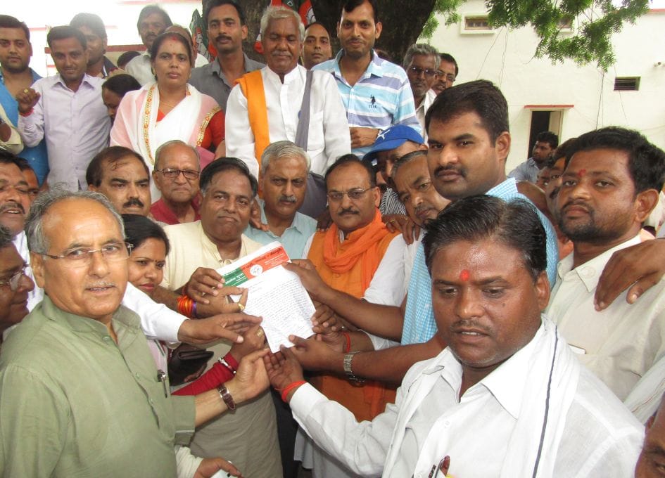 SP leaders were not arrested on the movement alert